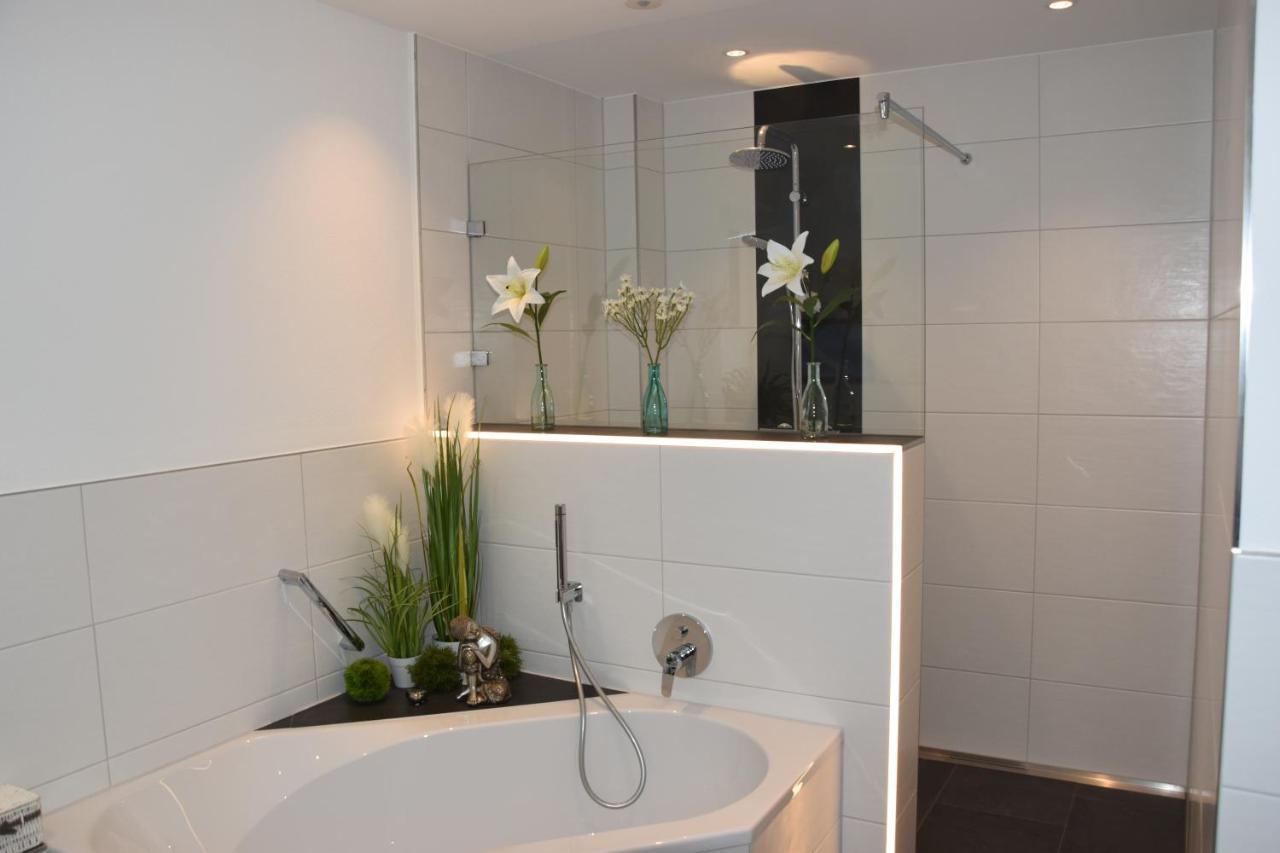 Top-Moderne Und Geraeumige Ferienwohnung Assling Экстерьер фото