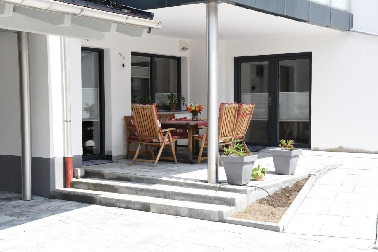 Top-Moderne Und Geraeumige Ferienwohnung Assling Экстерьер фото